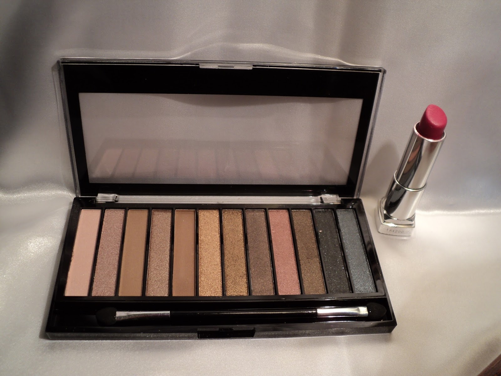 Makeup revolution mousse shadow. Makeup revolution mousse shadow