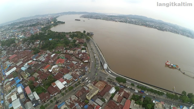 Foto Udara Sepktakuler di Pusat Kota Samarinda