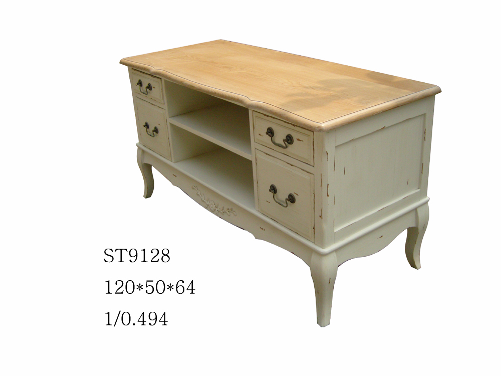 Paz Montealegre | Decoración: Nuevos muebles provenzal y normando