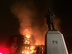 Luto pelo Museu Nacional (Rio de Janeiro) Luto pelo Museu Nacional (Rio de Janeiro)