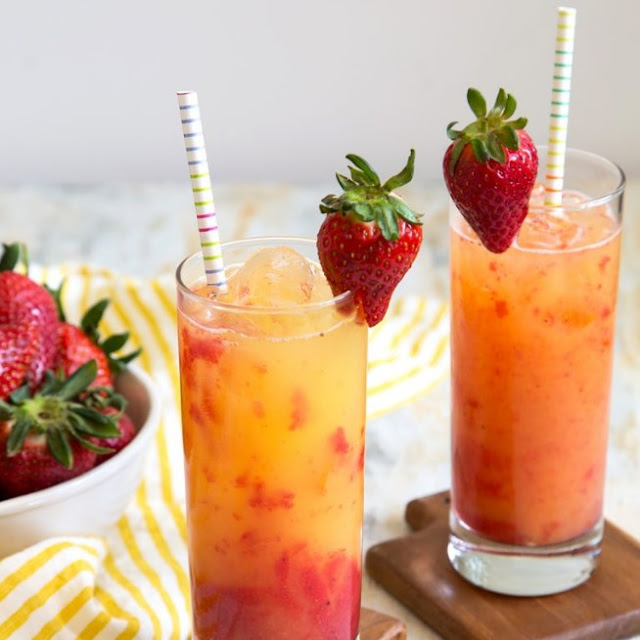 Strawberry Tequila Sunrise #cocktail #summerdrink