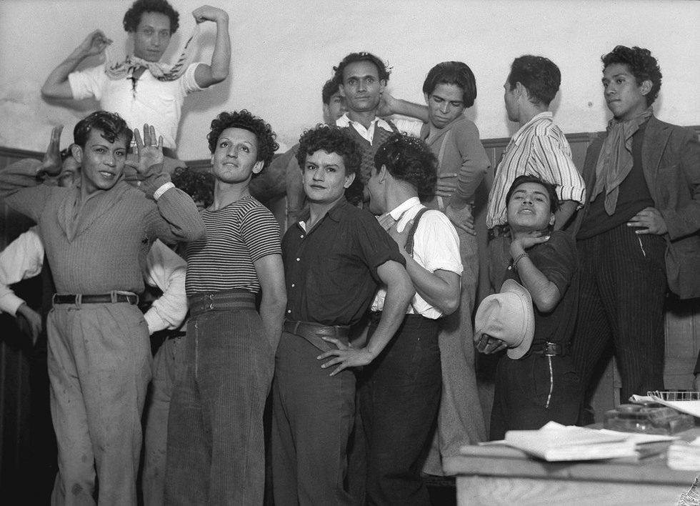 30 Amazing Vintage Photographs That Document Everyday Life in Mexico