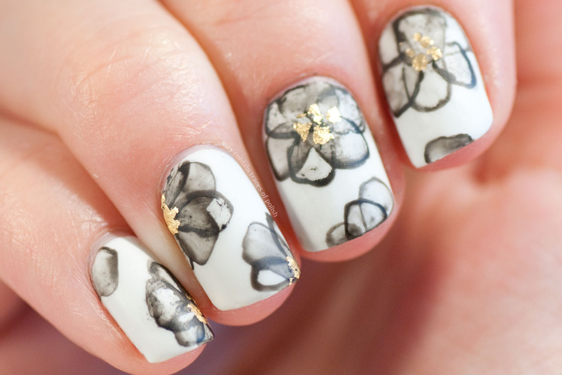 Black and White Flower Manicure