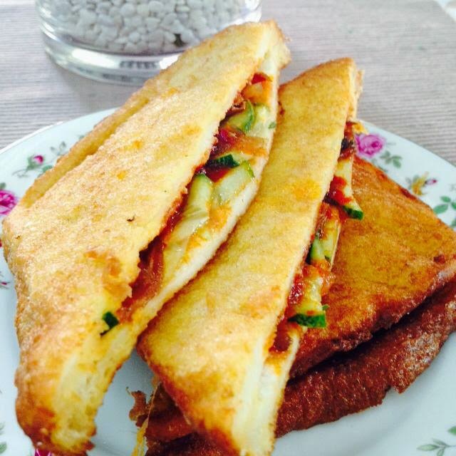 Cik Wan Kitchen: Roti Telur Bersama Sambal Ikan Bilis