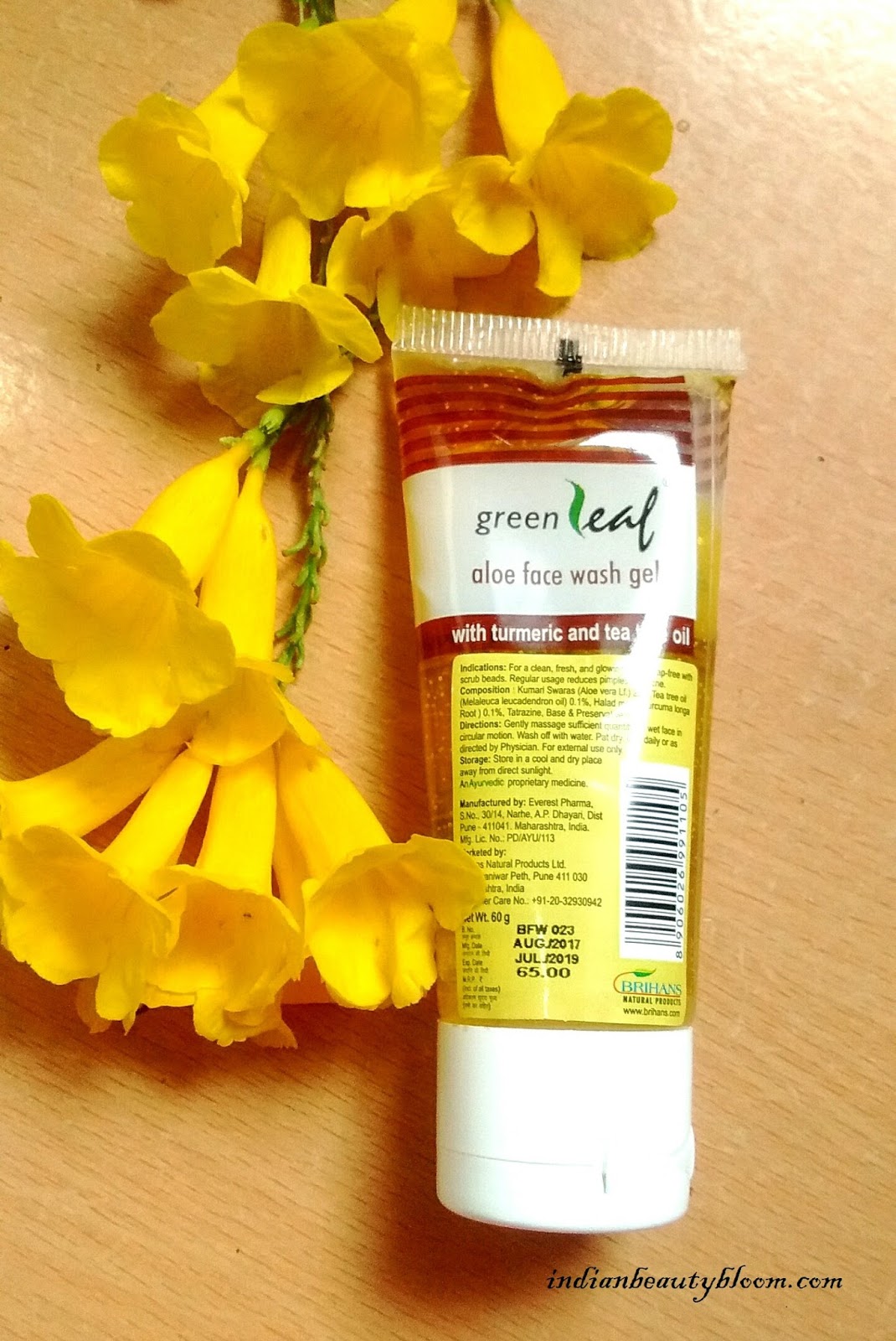green leaf face wash