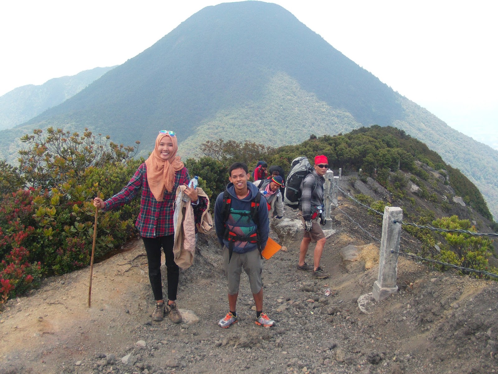 DAFTAR GUNUNG TERTINGGI DI JAWA BARAT INDONESIA
