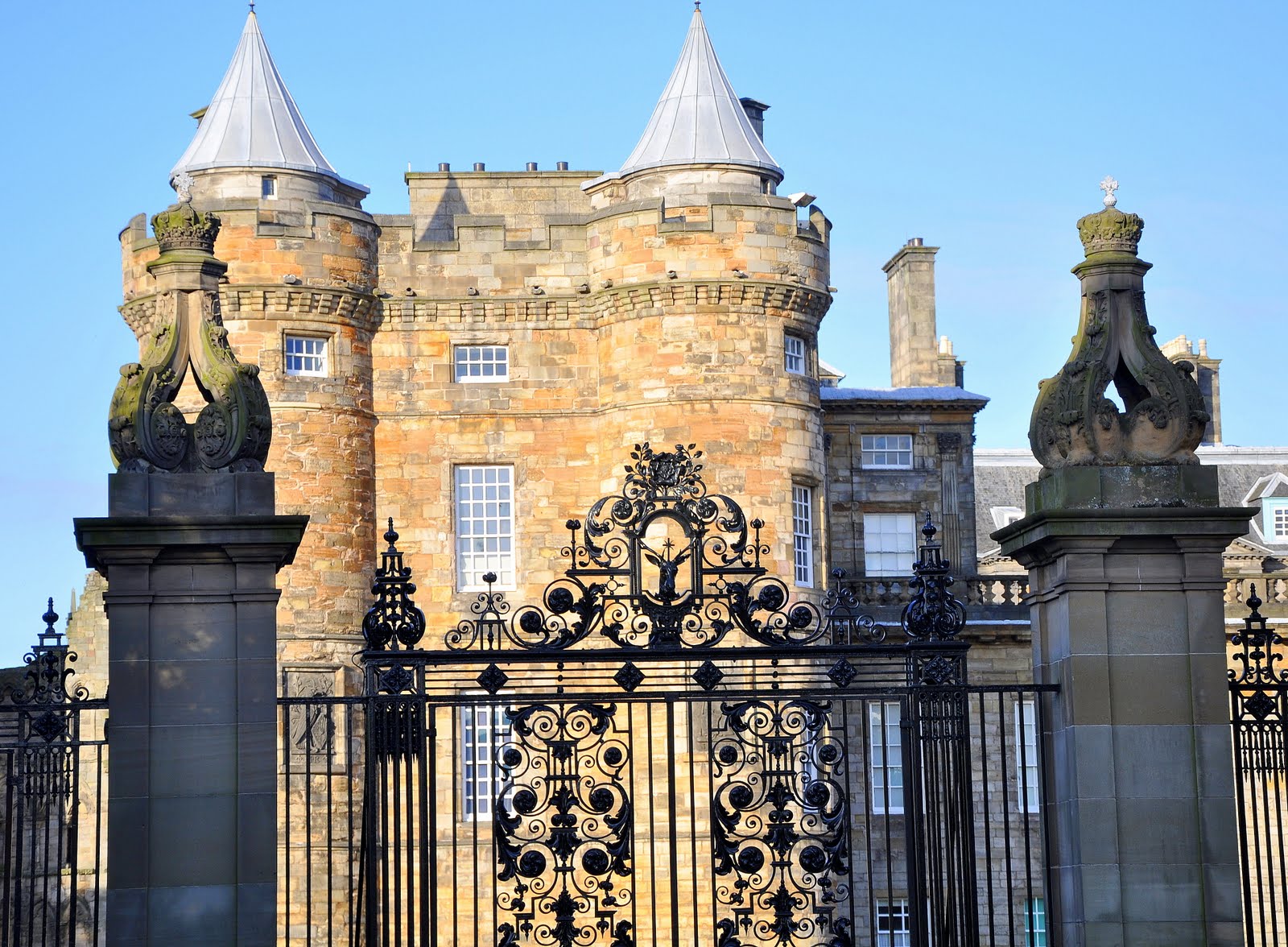 Bestfriends InLove. The Royal Mile, Edinburgh