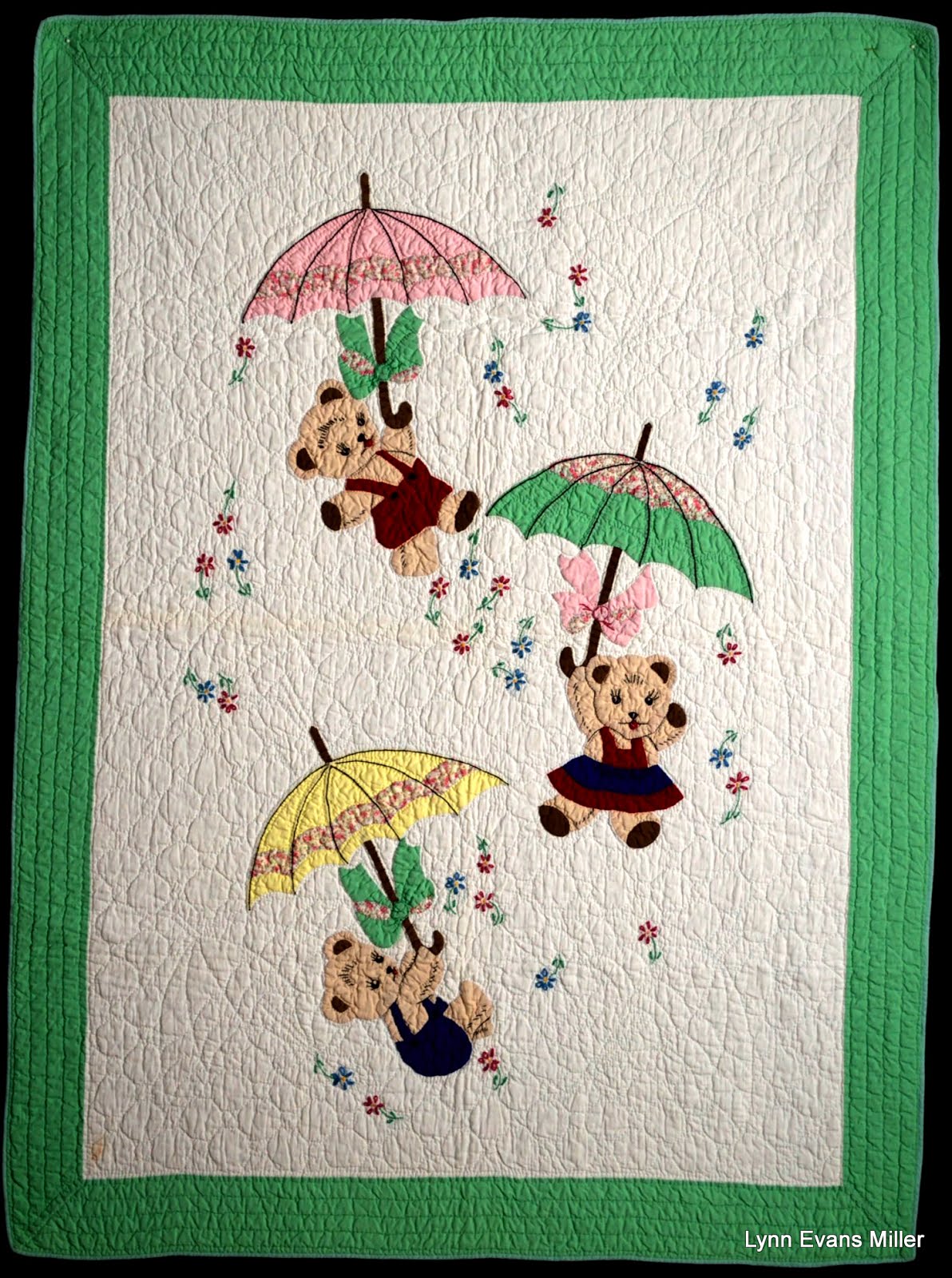 QuiltsVintage and Antique Heavenly Teddies Crib Quilt