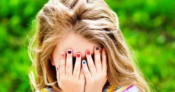 How to Choose Nail Polish Colors That Go Together - wide 2