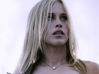Patricia Arquette Hot Wallpapers pictures and photos ~ All celebrities