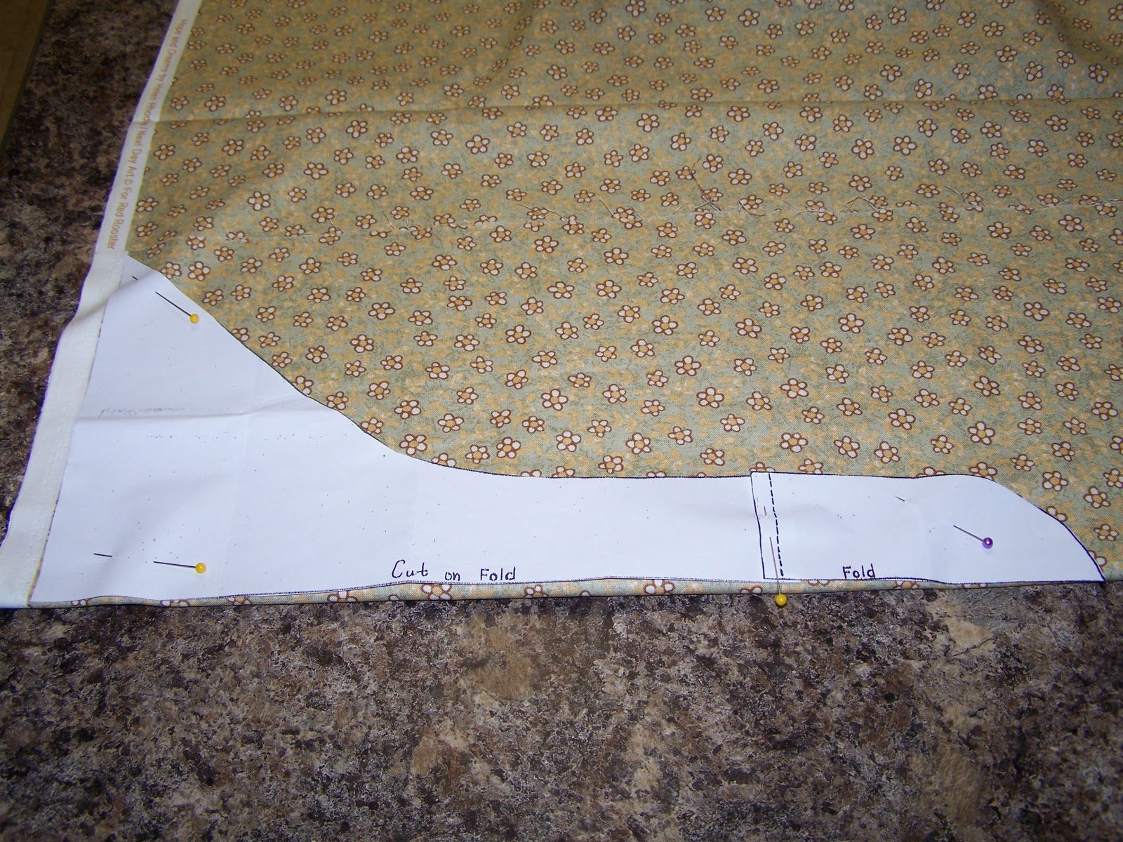 sewcreatelive How to Make a Reversible Pillow with Tie