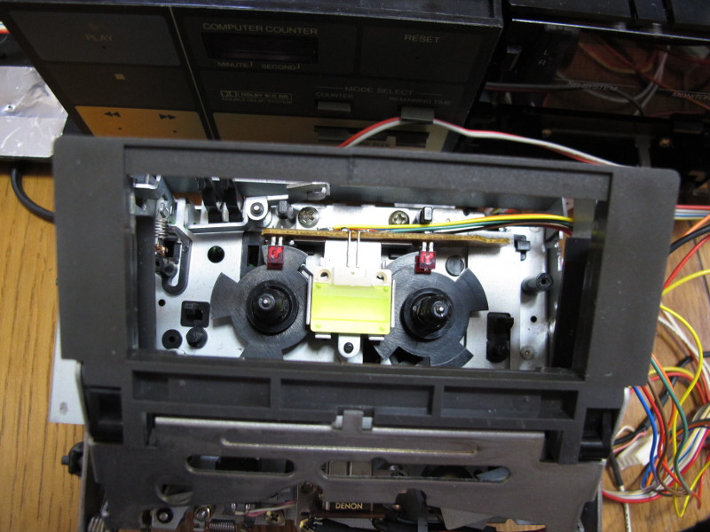 Today's something Today's Tape delay patching with a 3 head cassette tape recorder