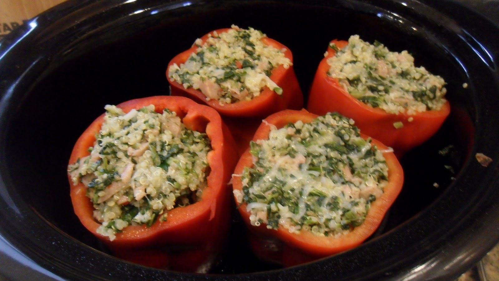 Cuit Sans Four Italian Style Quinoa and Sausage Stuffed Peppers