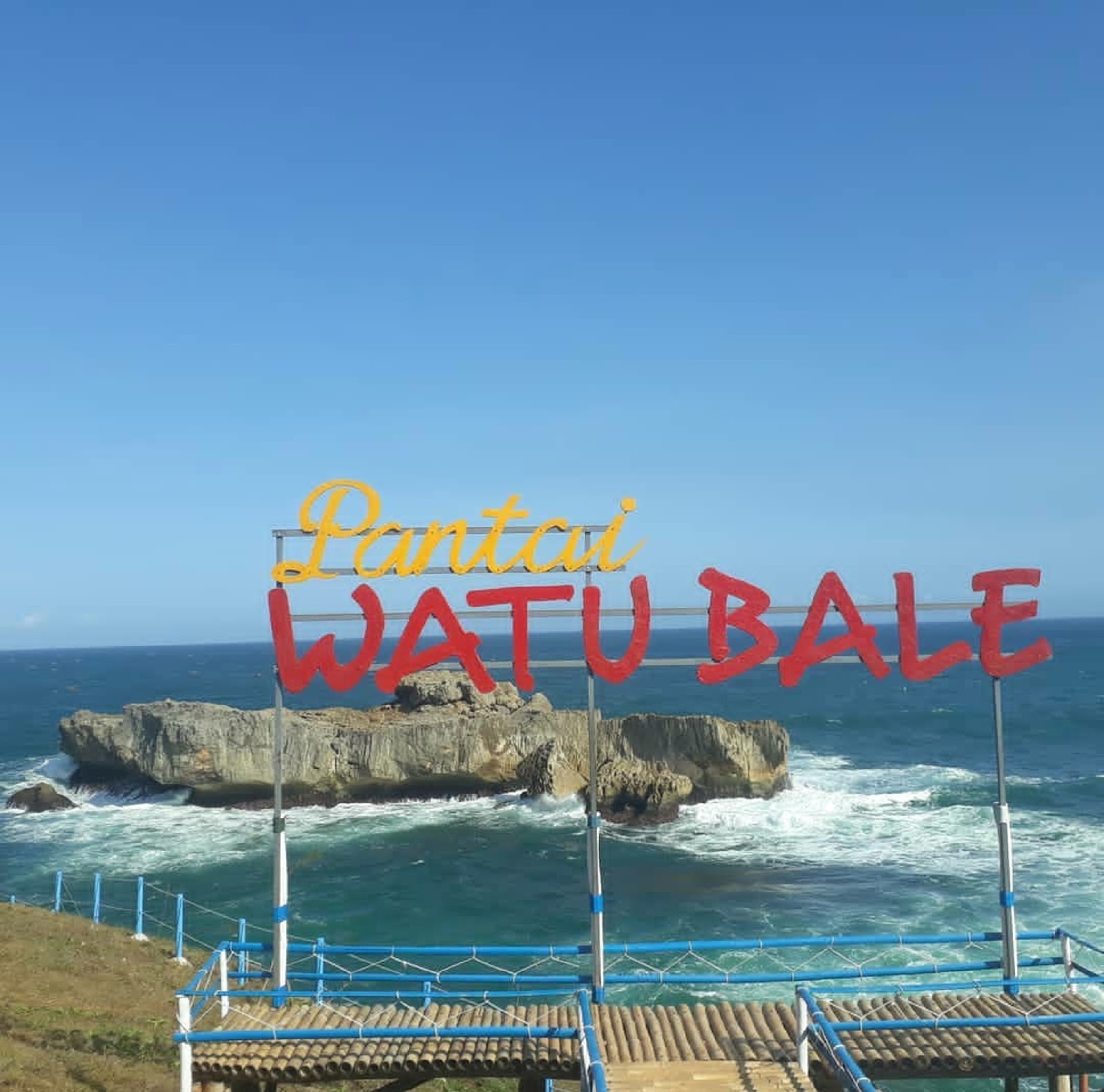 205m4d1 Deskripsi Pantai Soge Dalam Bahasa Inggris