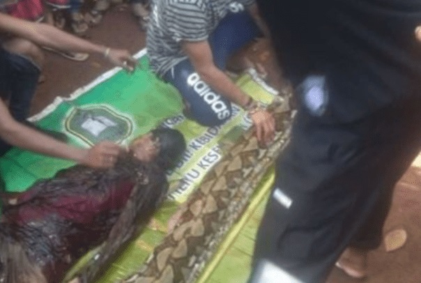 Woman Found Dead Inside A Python After Missing For Some Days (Photos ...