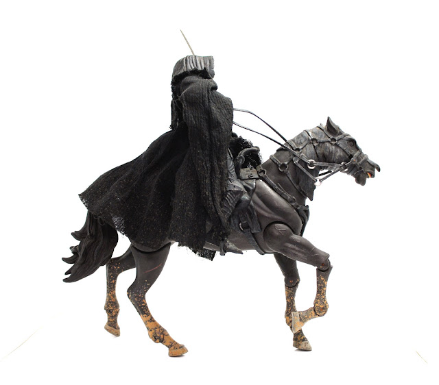 DAILY TOYZ: What's the Catch? : Ringwraith Riding