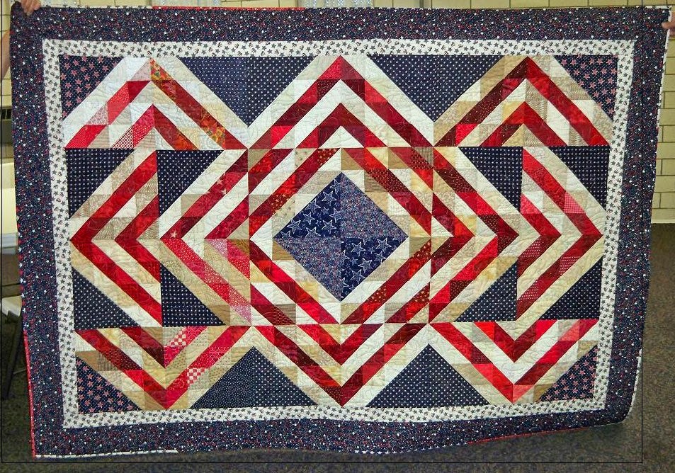 Threadbender's Quilt Shop True to the Red, White and Blue!