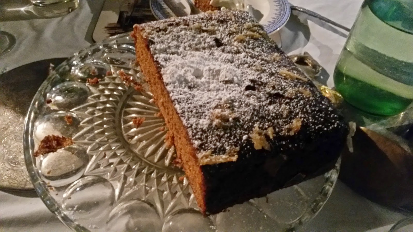 HAPPY RETIREE'S KITCHEN Ginger Syrup Cake