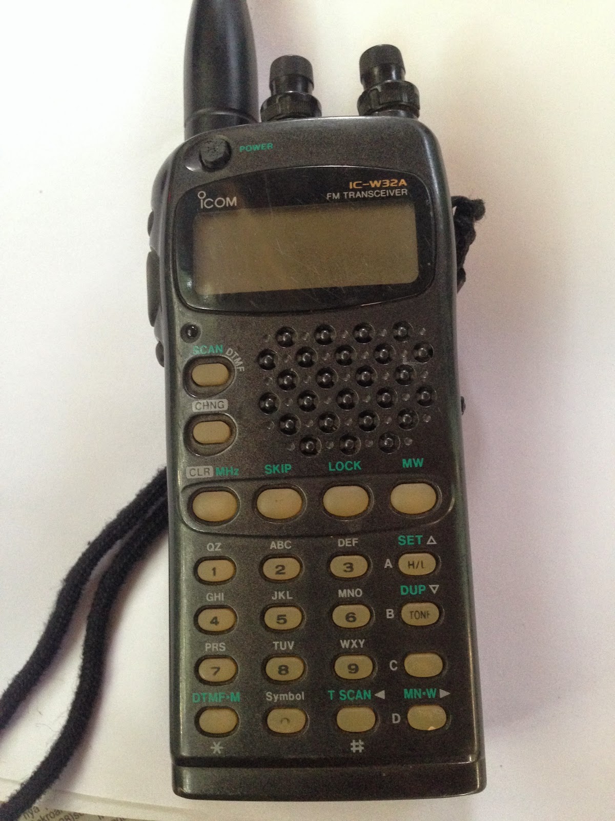 Radio Komunikasi Jogja: ICOM IC-W32