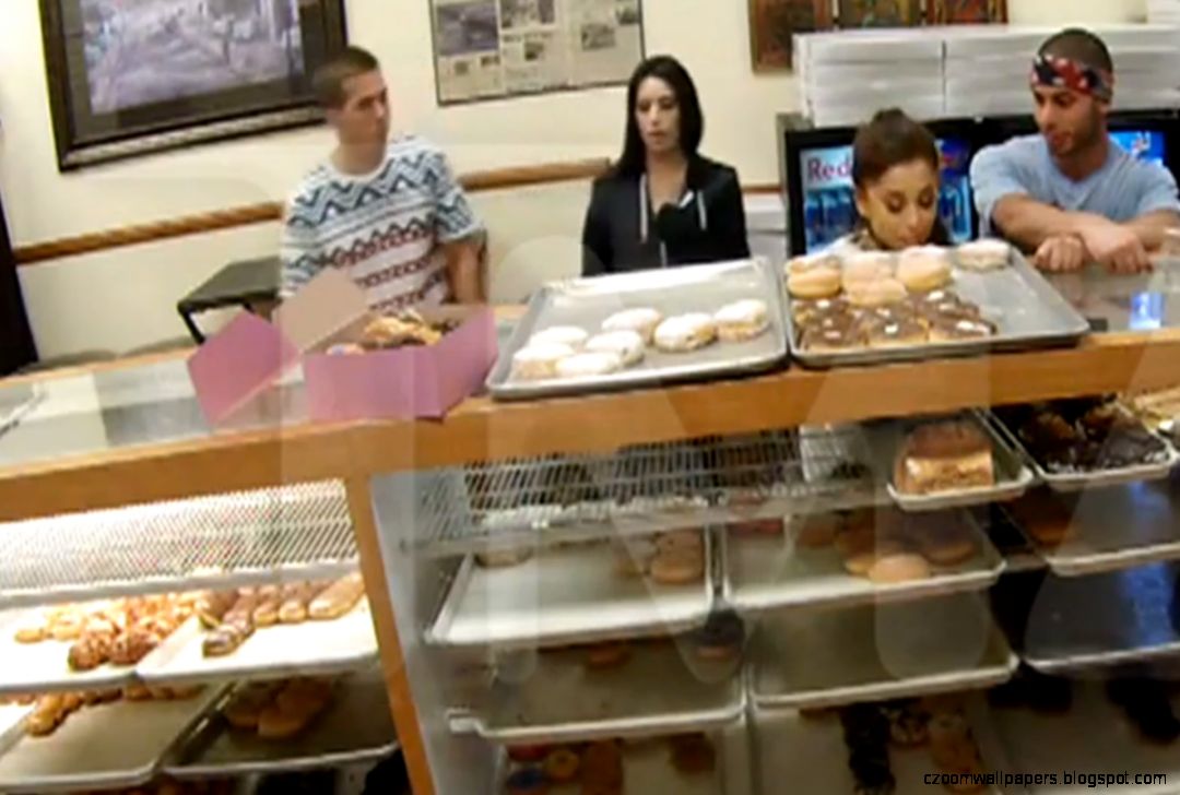 Ariana Grande Donut