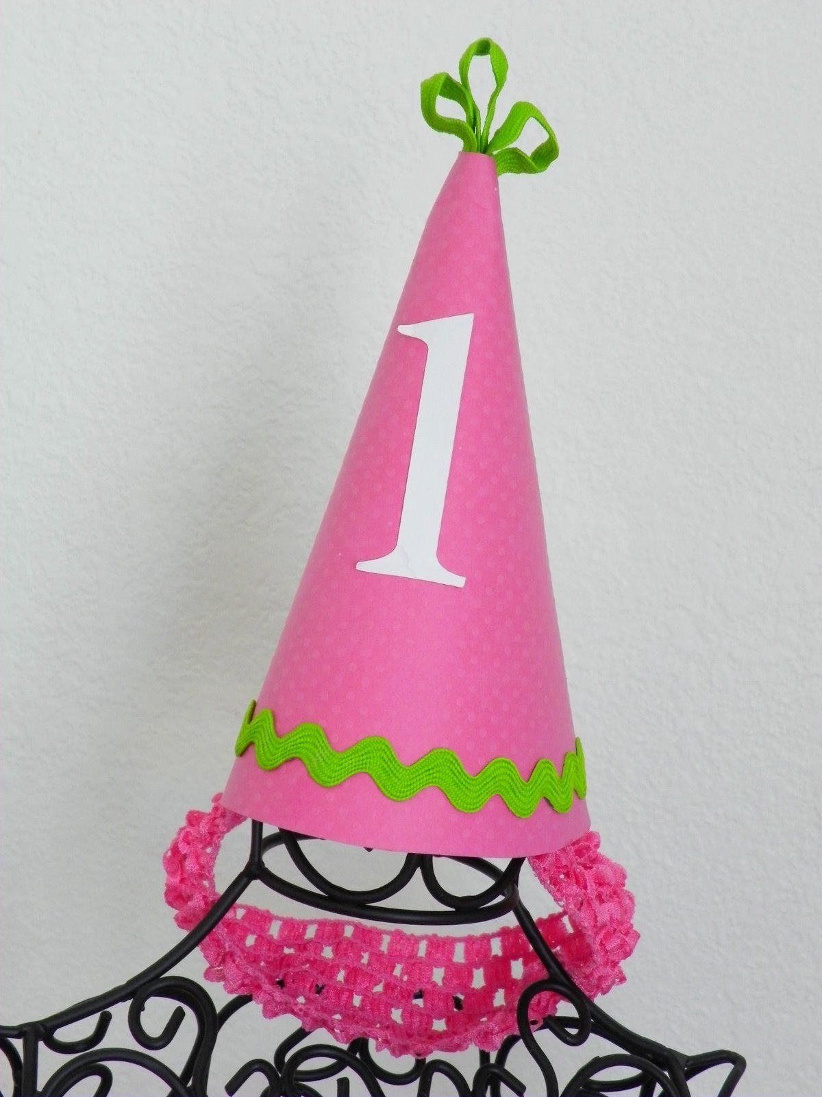 chicy-creations-no-sew-party-hat-template