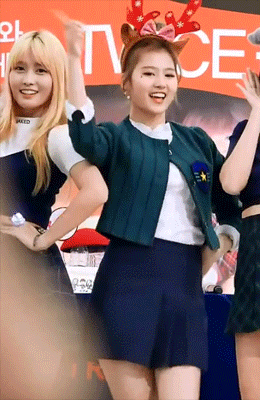 마이너스 손으로 유명한 남녀아이돌들.gif | 인스티즈