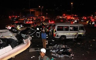 Απίστευτο τροχαίο με 22 νεκρούς στη Νότιο Αφρική (video)