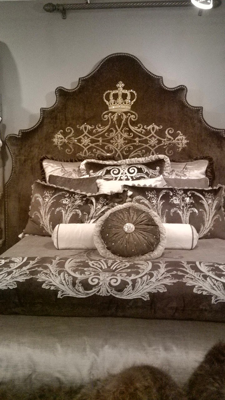 Chic Home Mom Last day of the Atlanta Mart Show