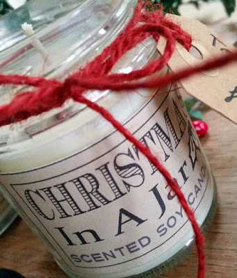 make your own scented Christmas Candles, Soy candle, christmas spice, scent of christmas, scented candle