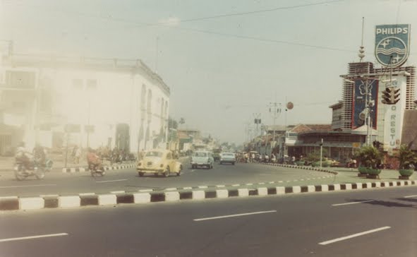 Rumah Darmo Dulu Dan Sekarang - Lock Down e