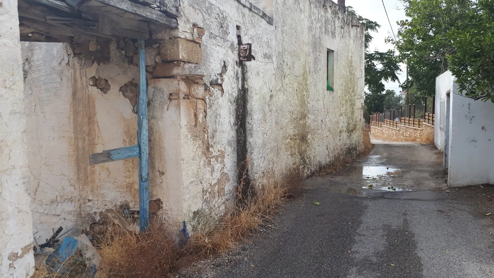 Old Pefkos houses