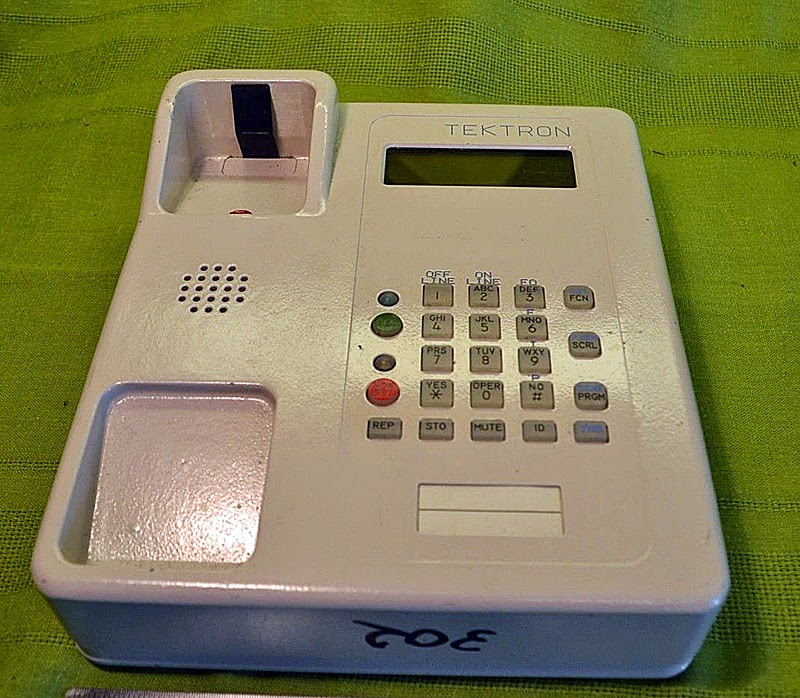 A mysterious Tektron secure telephone