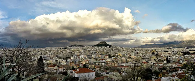 Αποτέλεσμα εικόνας για συννεφα στην Αθηνα