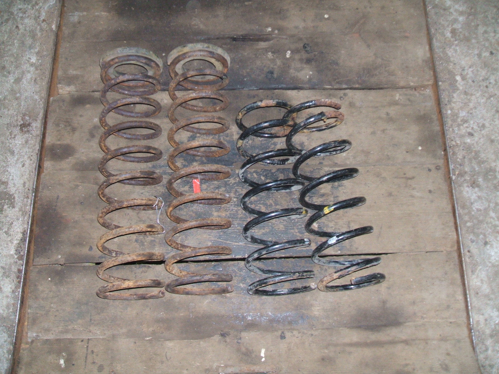 пружины гелендваген. пружины гелендваген. пружины задние гелендваген. усиленные пружины ssangyong rodius. отбойник пружины передней подвески уаз-3160 (го035) "брт".