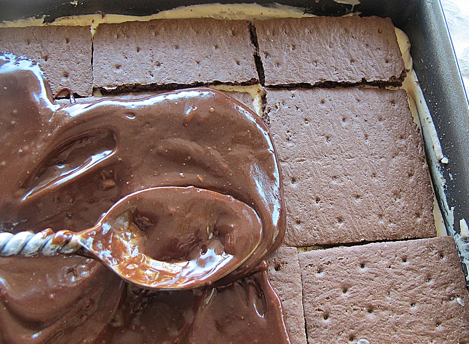 Peanut Butter Chocolate Eclair Dessert & A Winner Purple Chocolat Home