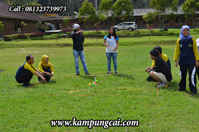 Kegiatan Team Building Outbound Training di Kampung Cai Rancaupas