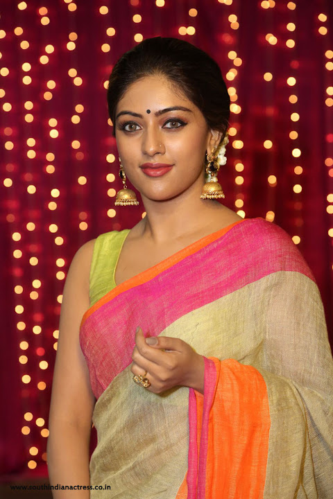 Anu Emmanuel at Zee Telugu Apsara Awards 2017