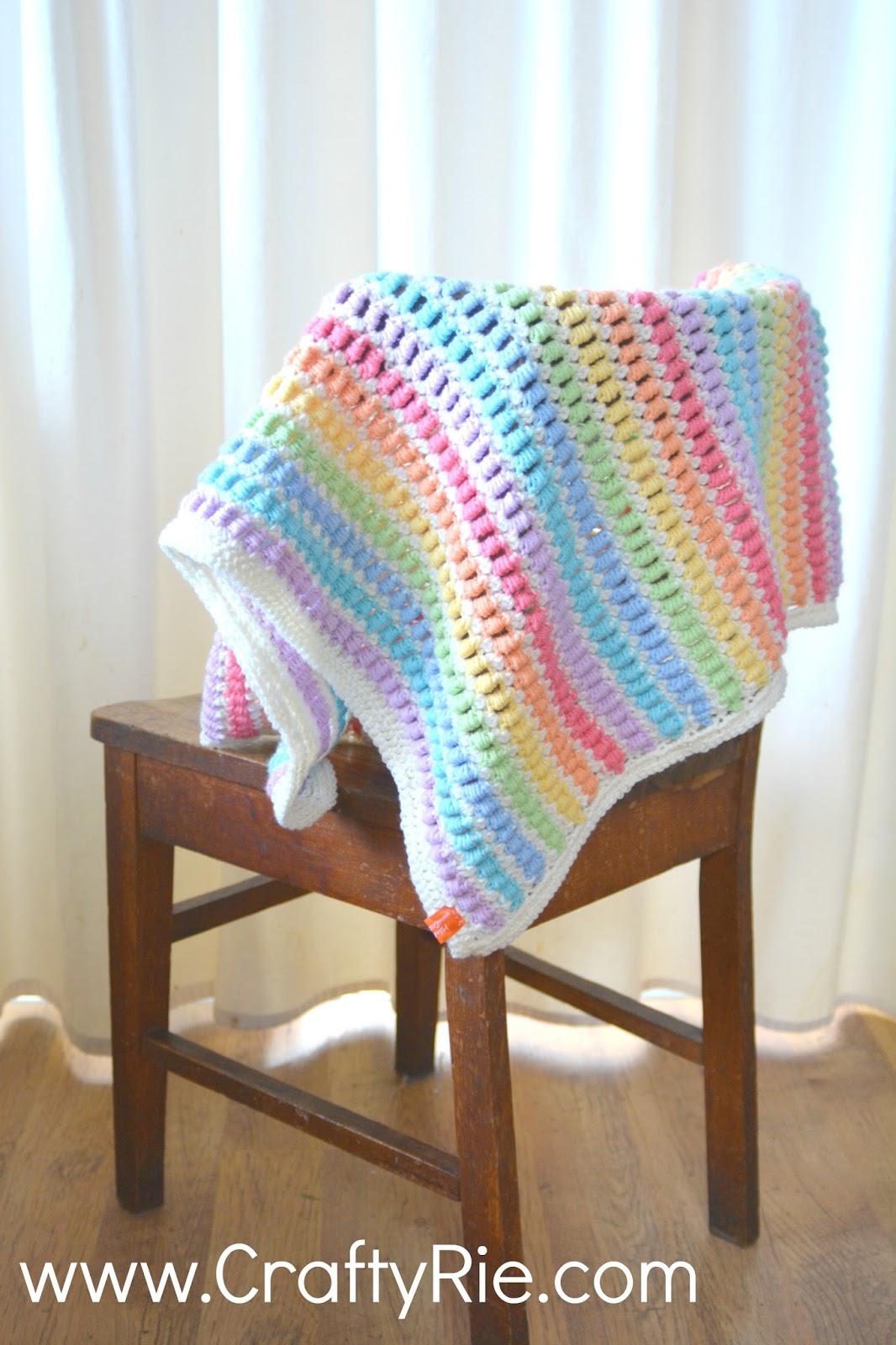 CraftyRie Rainbow Blanket
