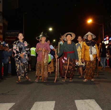 Uniqueness of Solo Javanese Festival