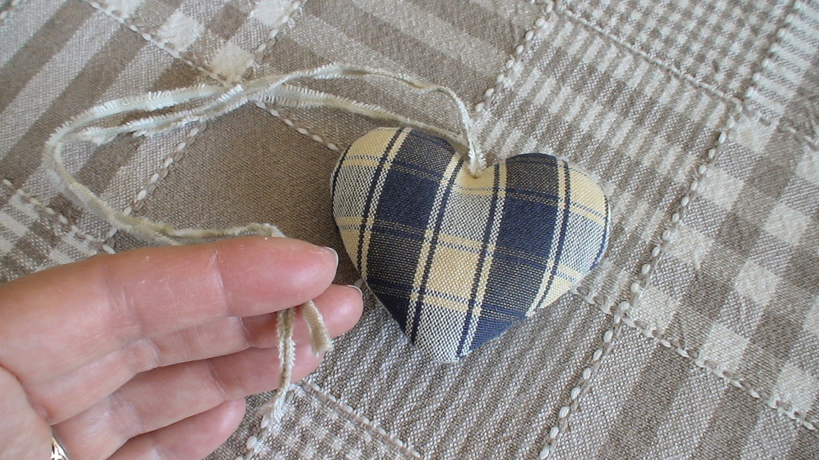 Sewing Kit How to Make Soft Juggling Balls, Pyramid Bean Bags, Indoor