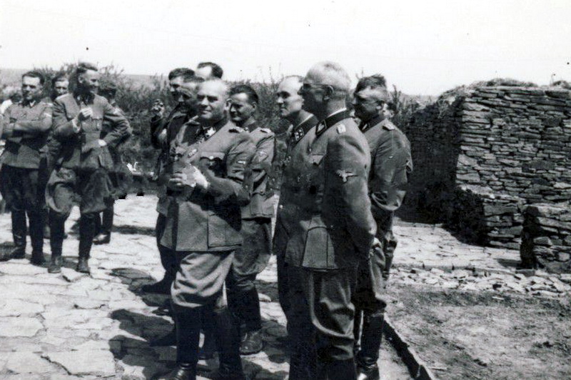 NAZI JERMAN Foto Herbert Otto Gille, Komandan Divisi SS Wiking