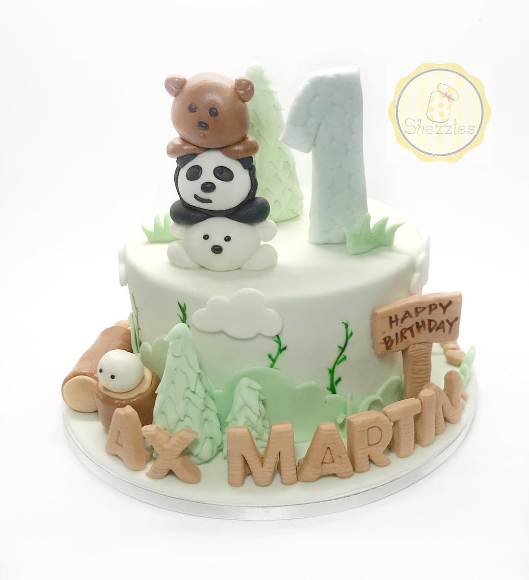 Featured image of post Themed We Bare Bears Cake Design Three brother bears awkwardly attempt to find their place in civilized society whether they re looking for food trying to make human friends or scheming to become famous on the internet
