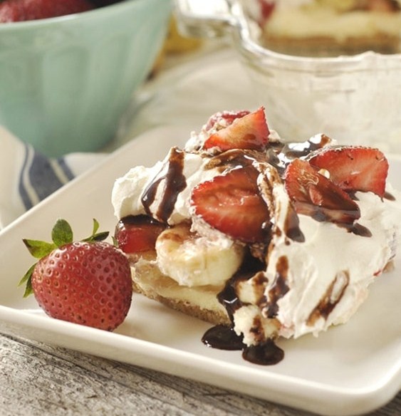 No Bake Banana Split Dessert No Bake Banana Split Dessert