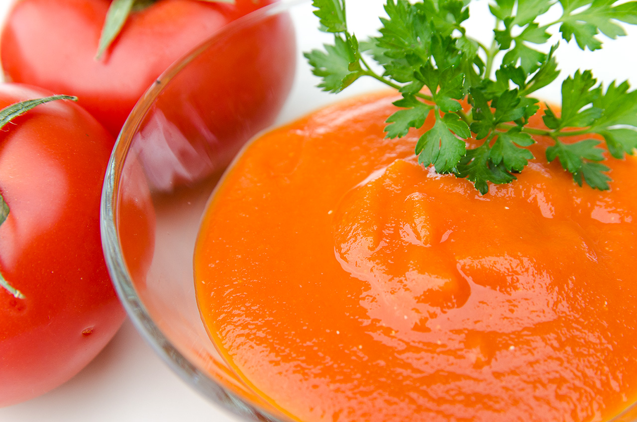 salsa-de-tomate-receta-facil-bruja