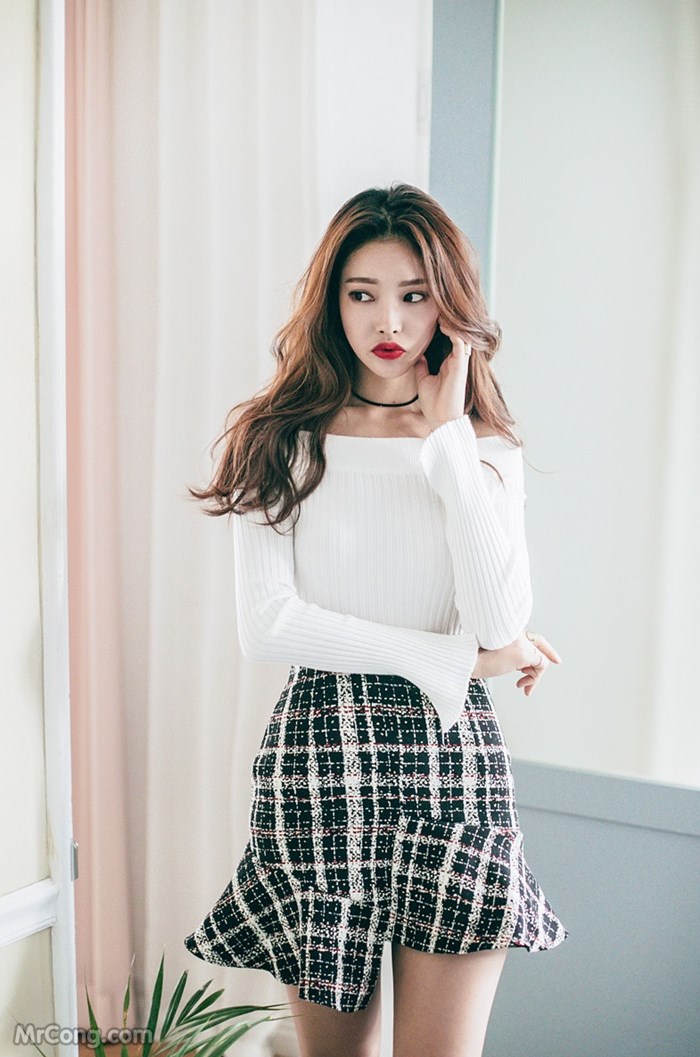 Model Park Jung Yoon in the November 2016 fashion photo series (514 photos) photo 8-13