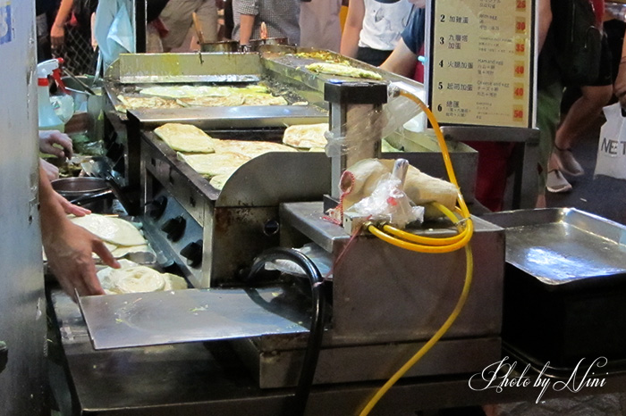 【永康街商圈美食】天津蔥抓餅。每吃必排永康街指標性美食