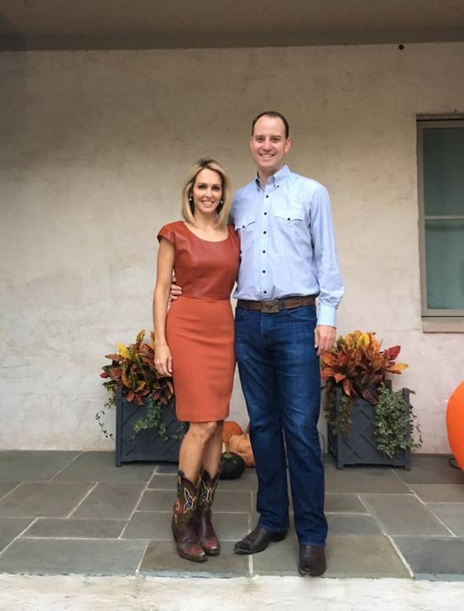 THE APPRECIATION OF NEWSWOMEN WEARING BOOTS BLOG NBC5'S MEREDITH LAND