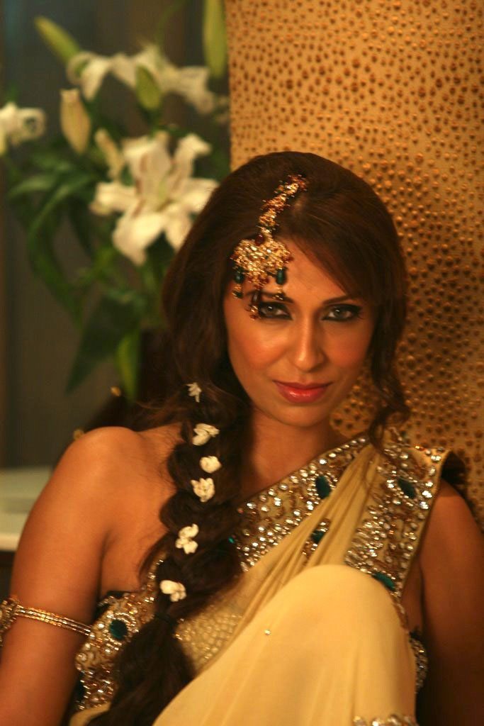 Model Pooja Misrra Bridal Photo Shoot in Hot Saree |Hot ...
 Pooja Mishra In Saree