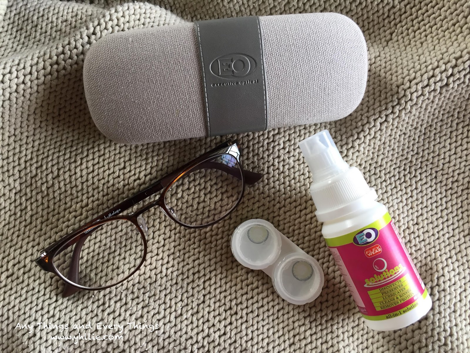 Executive Optical Haul Flexwear Colors Contact Lens in Peppermint and