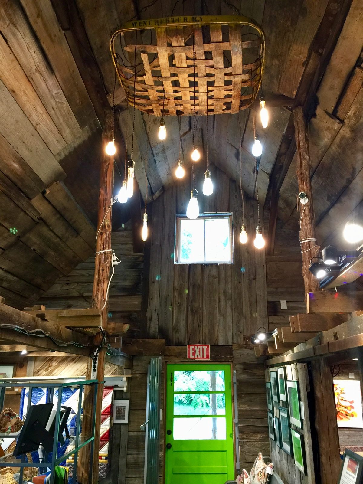 Lisa's World CALEDONIA, MISSOURI Amalgam Gallery of Art